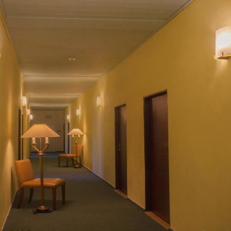 Hotel & Hostel Florian Прага Екстериор снимка