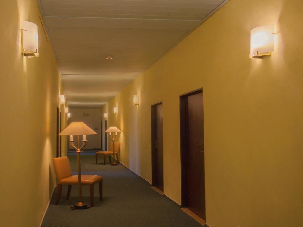 Hotel & Hostel Florian Прага Екстериор снимка